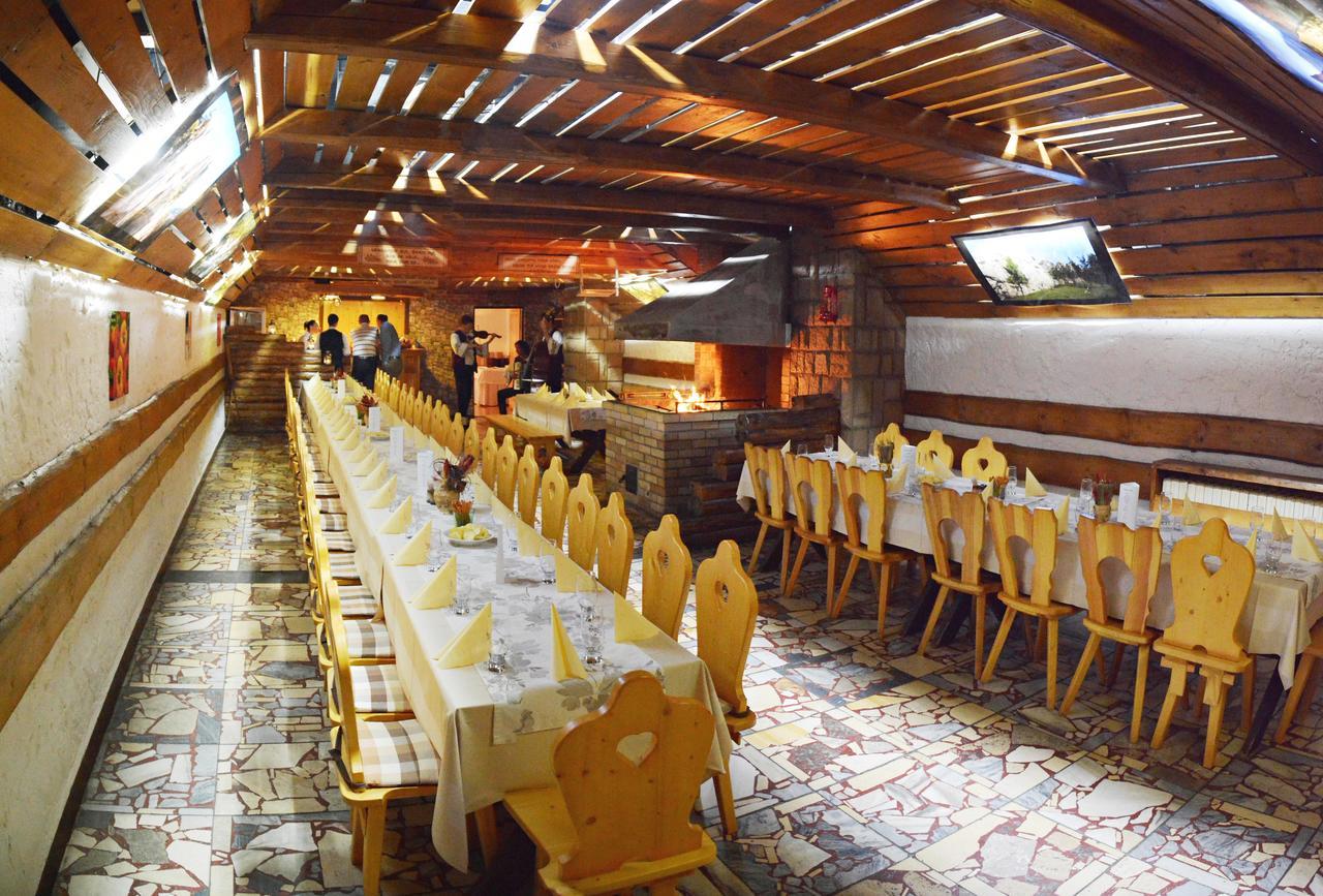 Alexandra Sport Hotel Пухов Экстерьер фото